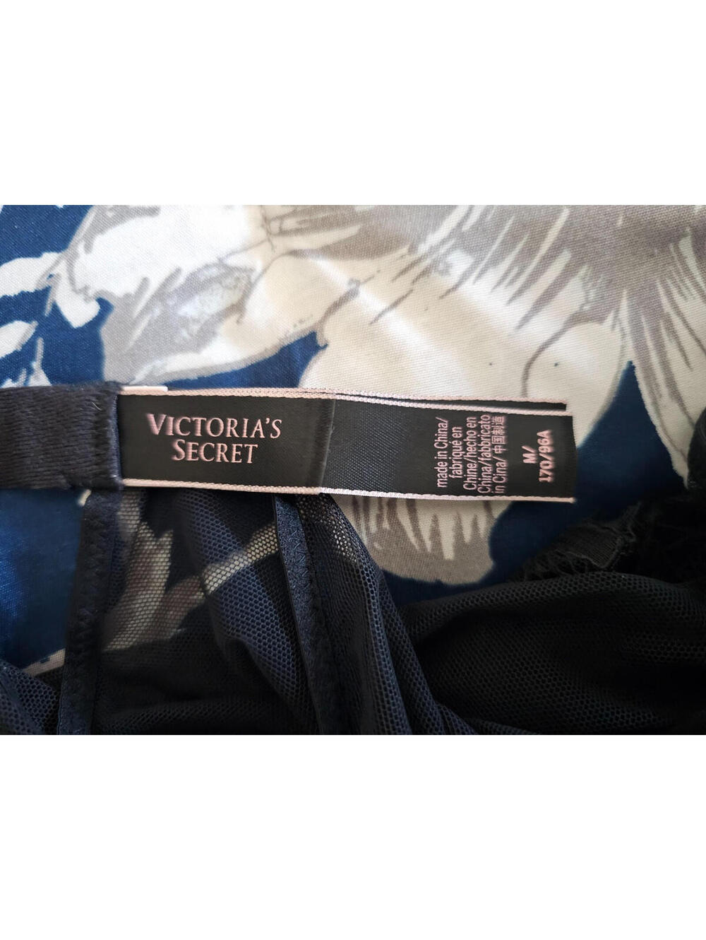 New Women's Victoria's Secret Bodysuit Lingerie Lace Black Halter Thong Medium - Picture 2 of 13